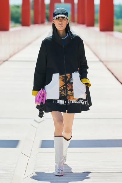 Look 6